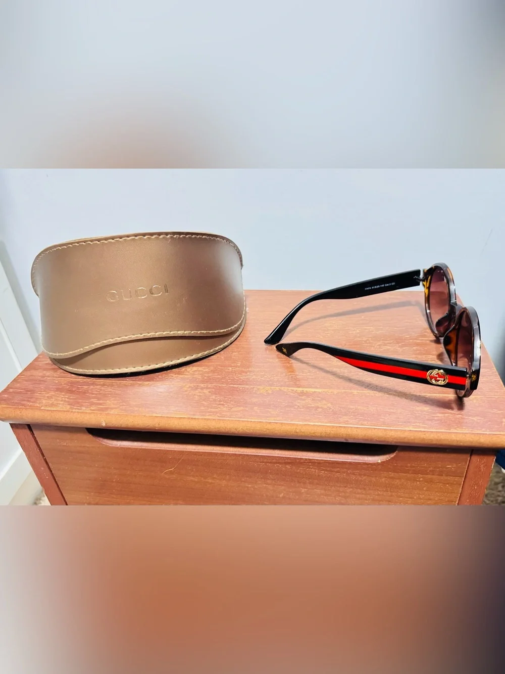 Gucci Tortoiseshell Round Women's Sunglasses with Brown Lenses